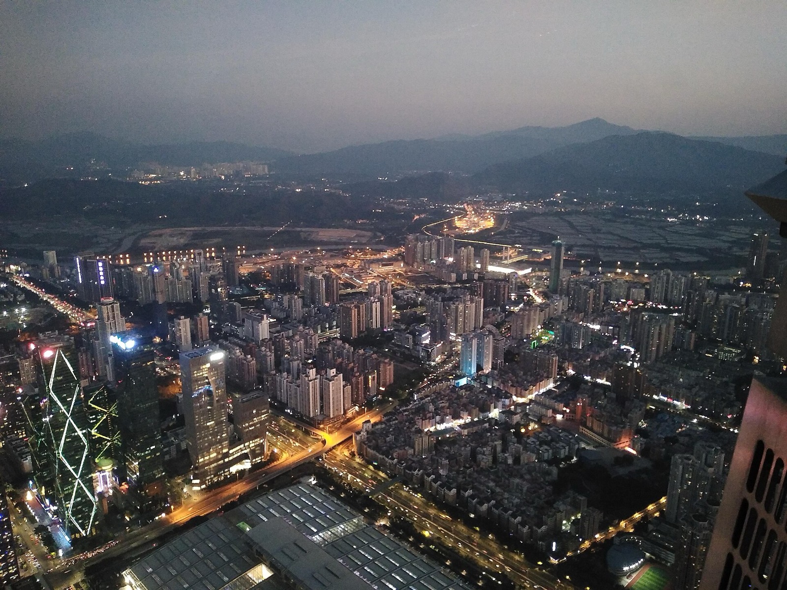 Vista aérea de Shenzhen al atardecer